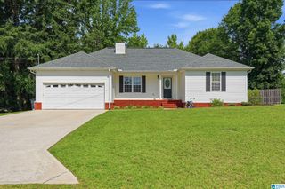 329 COUNTY ROAD 121, Jemison, AL 35085