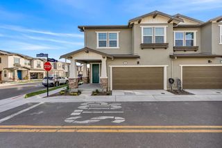 122 W Riverside Place, Tracy, CA 95391