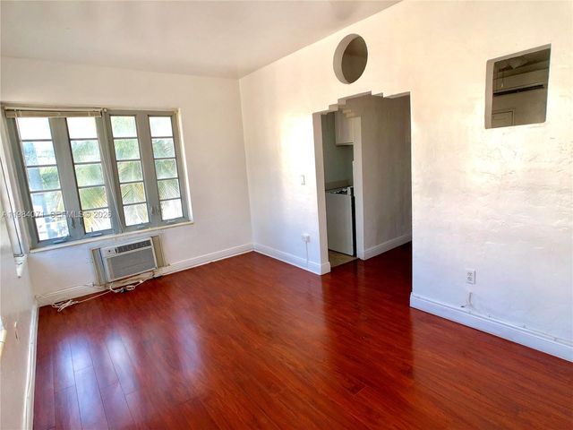 901 Collins Ave 201, Miami Beach, FL 33139