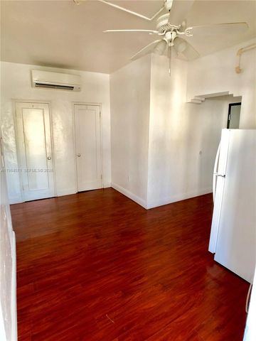 901 Collins Ave 201, Miami Beach, FL 33139