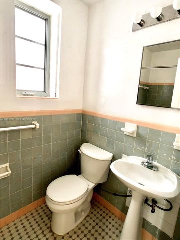 901 Collins Ave 201, Miami Beach, FL 33139