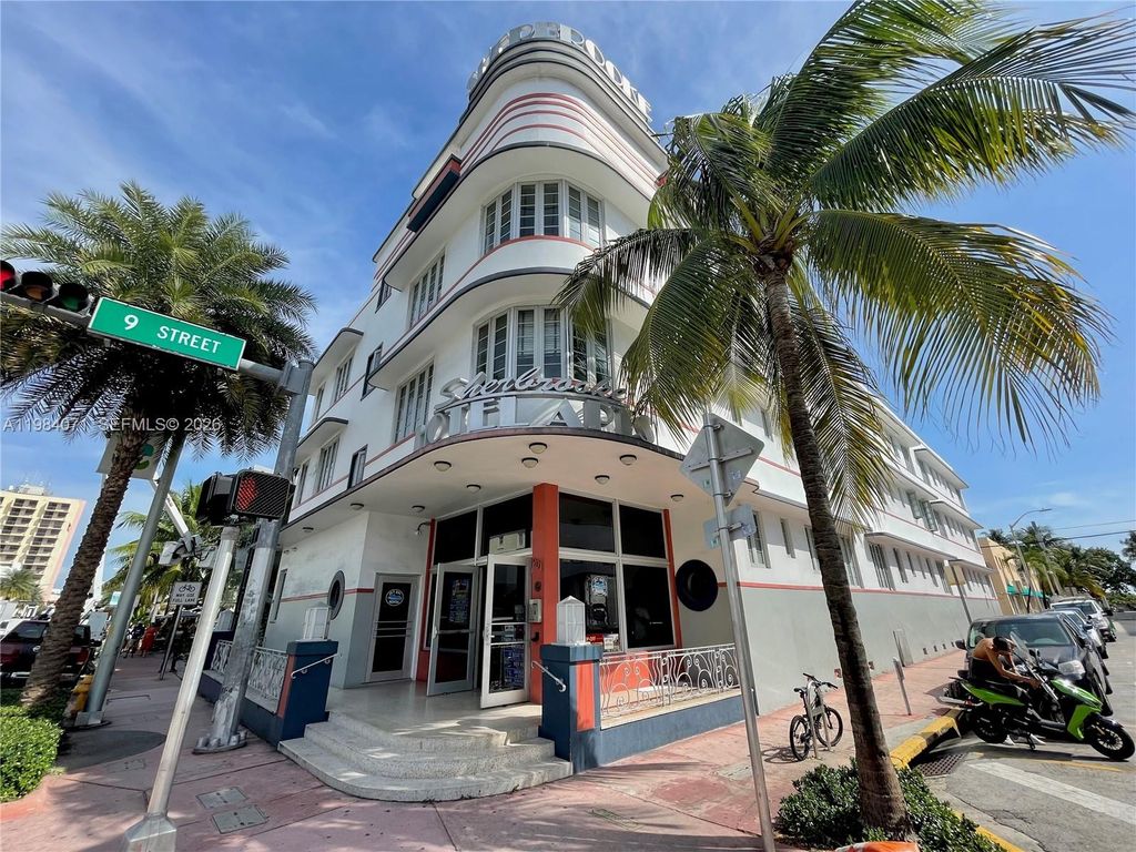 901 Collins Ave 201, Miami Beach, FL 33139