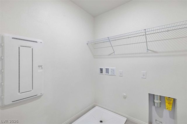 9572 Fiddleneck Court, Las Vegas, NV 89139
