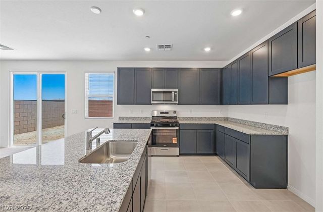 9572 Fiddleneck Court, Las Vegas, NV 89139
