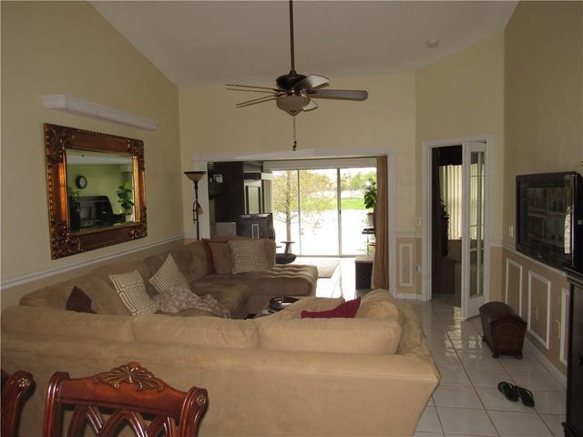 5906 NW 93RD Terrace, Tamarac, FL 33321