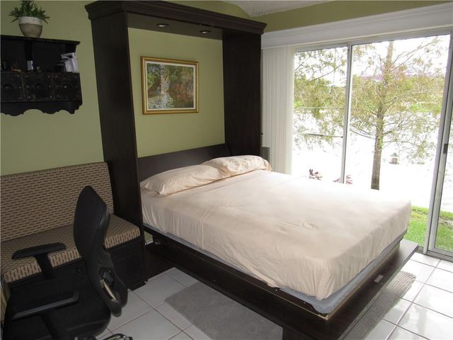 5906 NW 93RD Terrace, Tamarac, FL 33321