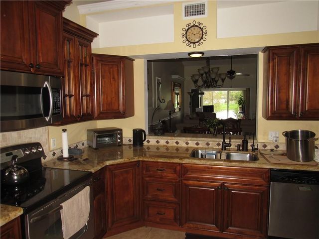 5906 NW 93RD Terrace, Tamarac, FL 33321