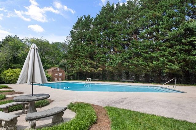 147 Cedar Lake Trail, Winston-salem, NC 27104