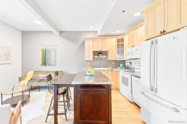800 E 18th Avenue 201, Denver, CO 80218