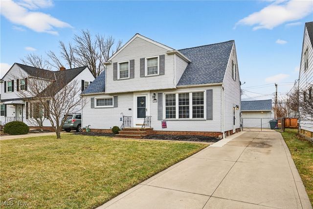 29566 Shaker Drive, Wickliffe, OH 44092