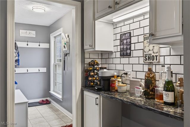 29566 Shaker Drive, Wickliffe, OH 44092