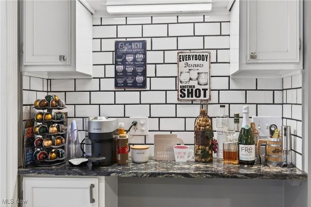 29566 Shaker Drive, Wickliffe, OH 44092