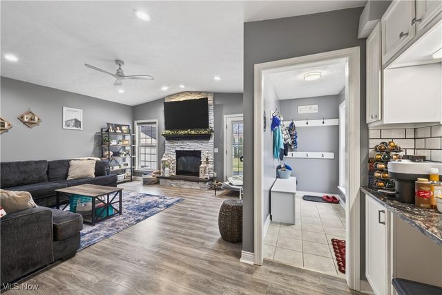 29566 Shaker Drive, Wickliffe, OH 44092