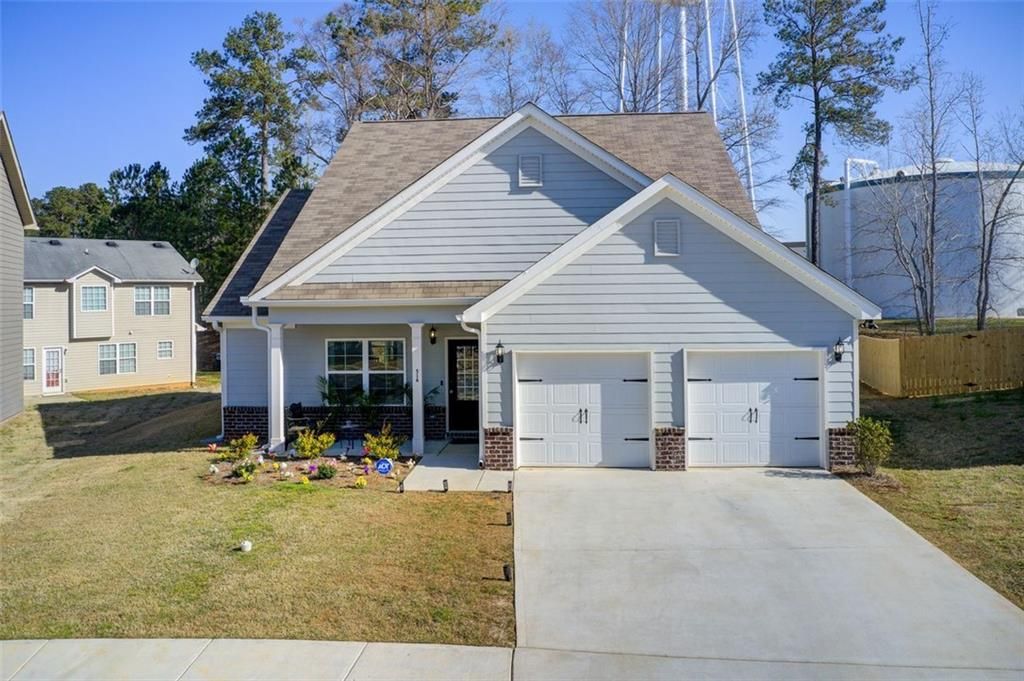 516 Grand Magnolia Street, Jackson, GA 30233