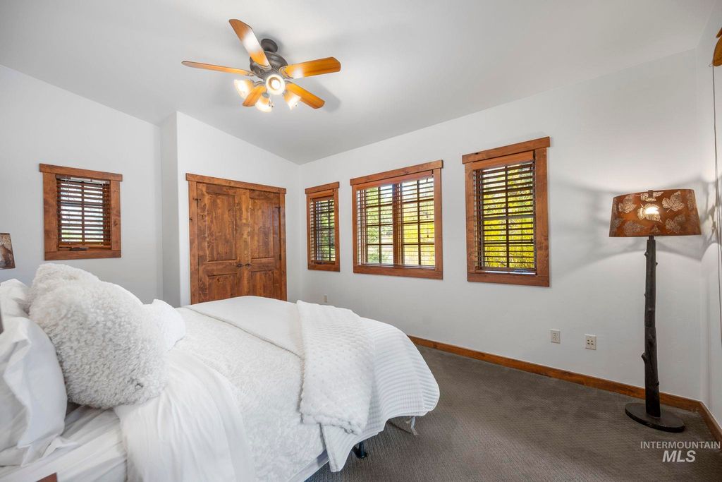 9 Rock Creek Court, Donnelly, ID 83615 photo 13