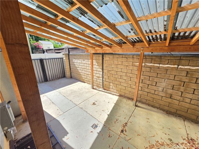 7019 Jamieson, Reseda, CA 91335