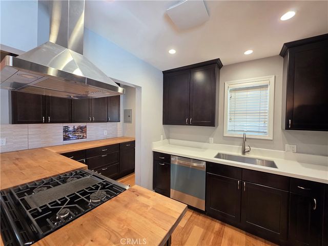 7019 Jamieson, Reseda, CA 91335