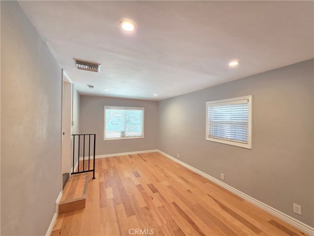 7019 Jamieson, Reseda, CA 91335