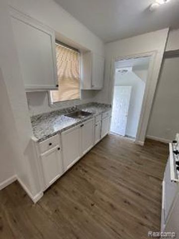 12152 Stout Street, Detroit, MI 48228