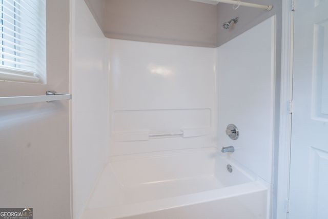 3777 Oakland Spring Court, Snellville, GA 30039
