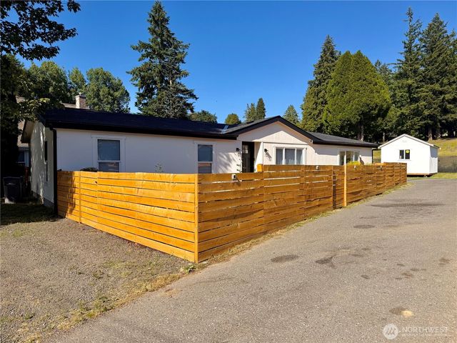 1314 Whitney Avenue, Bremerton, WA 98312