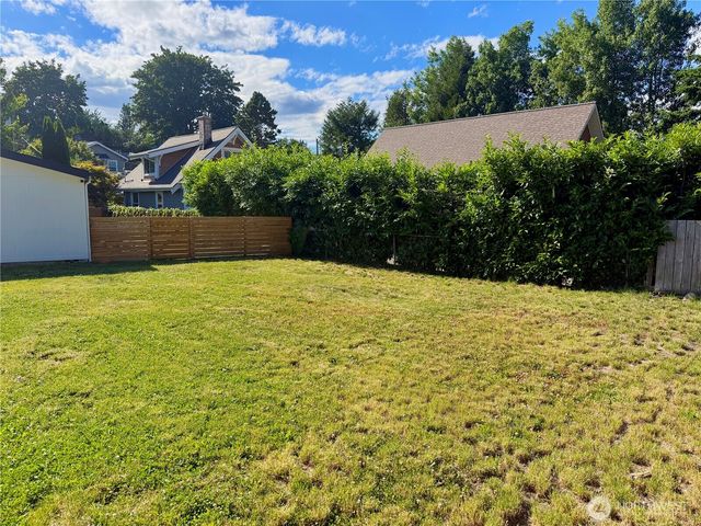 1314 Whitney Avenue, Bremerton, WA 98312