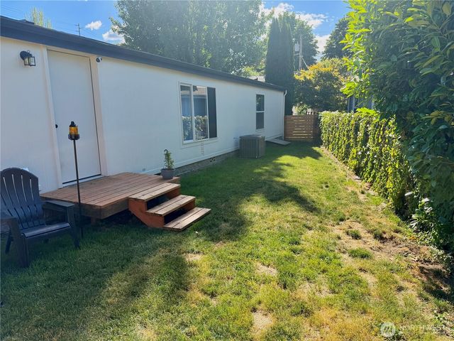 1314 Whitney Avenue, Bremerton, WA 98312