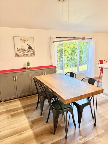 1314 Whitney Avenue, Bremerton, WA 98312