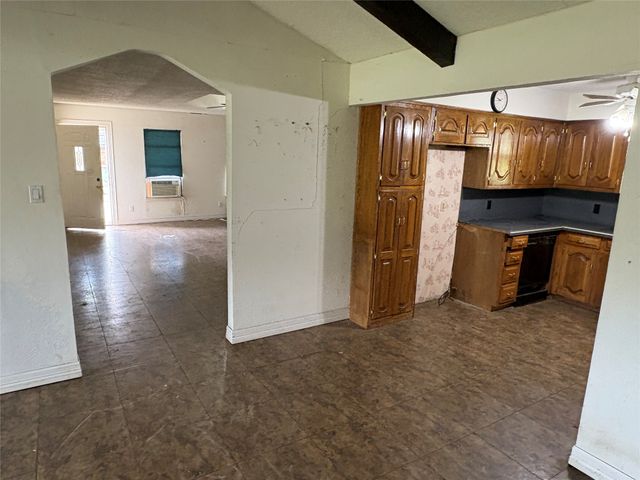 9690 Dripping Springs Road, Denison, TX 75021