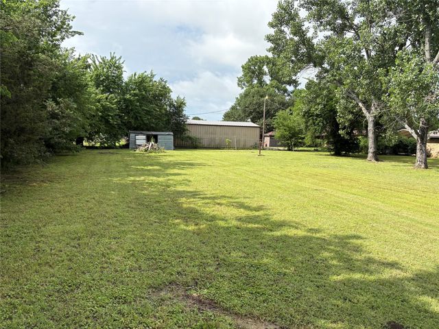 9690 Dripping Springs Road, Denison, TX 75021