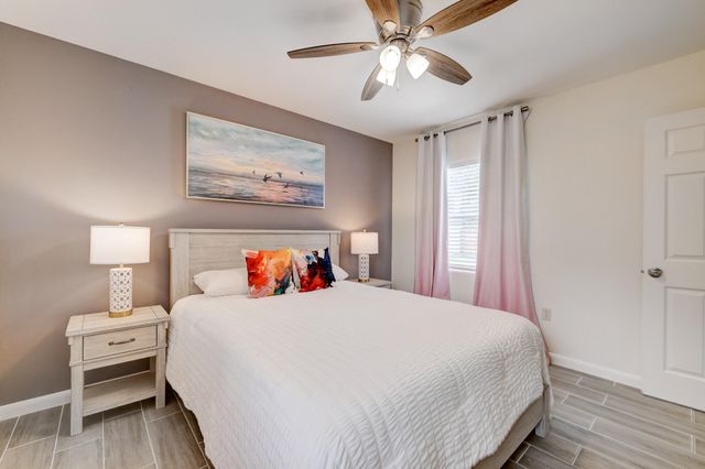 127 S 10th Street, Fort Pierce, FL 34950