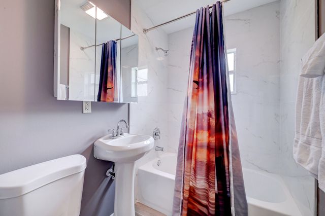 127 S 10th Street, Fort Pierce, FL 34950