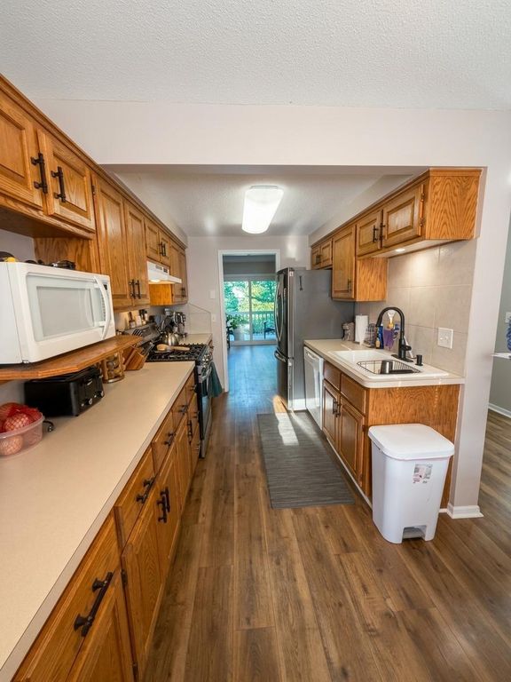 12257 Drake Street NW, Coon Rapids, MN 55448 — photo 5