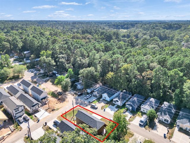 16984 W Juneau, Montgomery, TX 77316