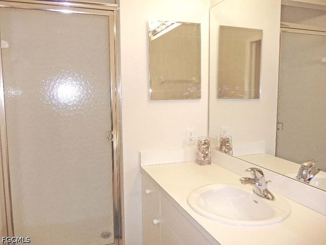 16645 Lake Circle DR 732, Fort Myers, FL 33908