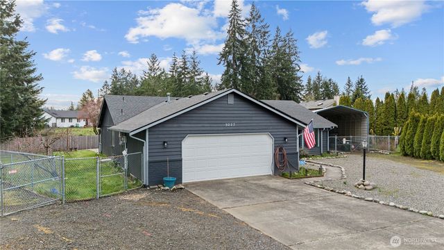 9227 5th Court SE, Olympia, WA 98513