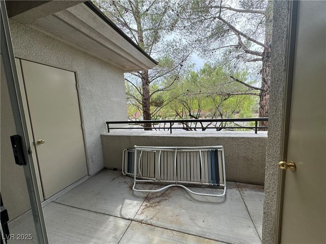 656 Peachy Canyon Circle 203, Las Vegas, NV 89144