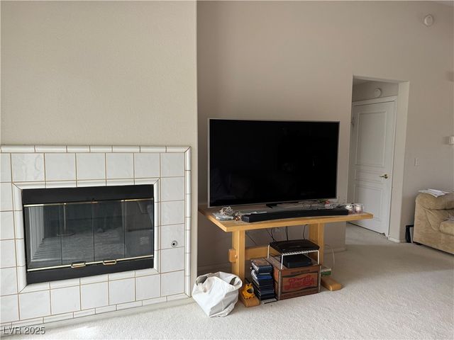 656 Peachy Canyon Circle 203, Las Vegas, NV 89144