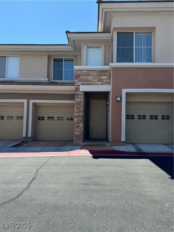 656 Peachy Canyon Circle 203, Las Vegas, NV 89144