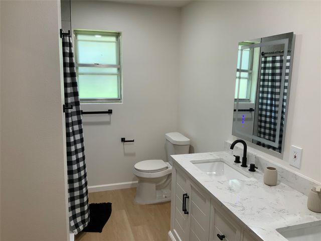 4032 Aragon Drive, Fort Worth, TX 76133