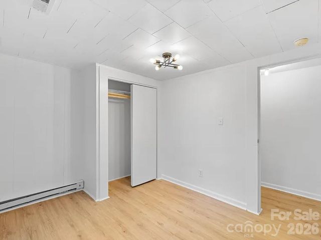532 E Iredell Avenue, Mooresville, NC 28115