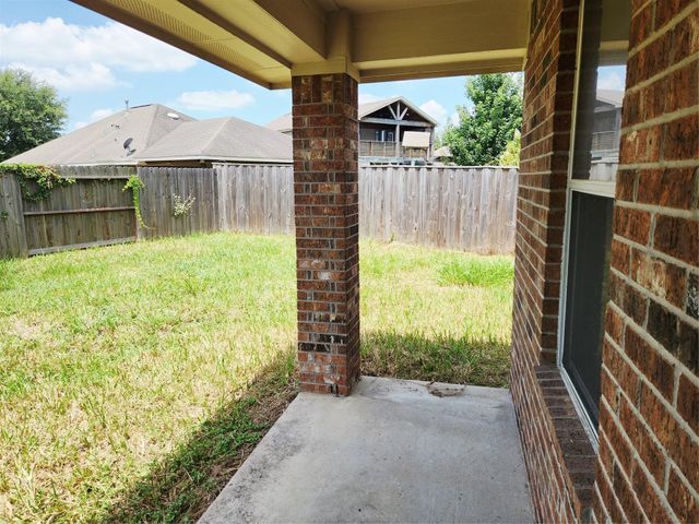 9803 Wedgeford Court, Houston, TX 77044
