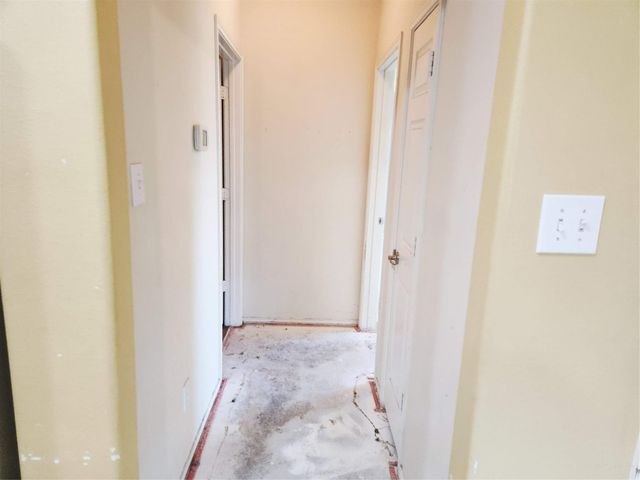 9803 Wedgeford Court, Houston, TX 77044
