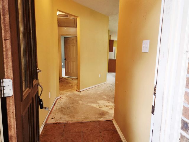 9803 Wedgeford Court, Houston, TX 77044