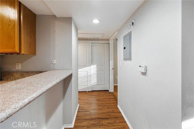 5325 Newcastle Avenue 319, Encino (los Angeles), CA 91316