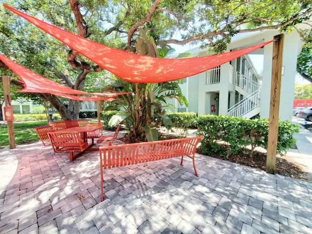 5440 S MACDILL AVENUE 4L, Tampa, FL 33611