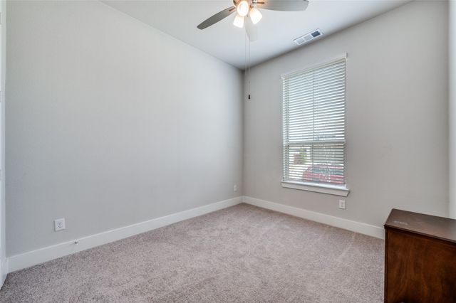 4713 Honeysuckle Court, Aubrey, TX 76227