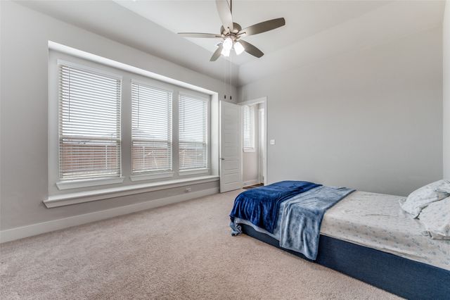 4713 Honeysuckle Court, Aubrey, TX 76227