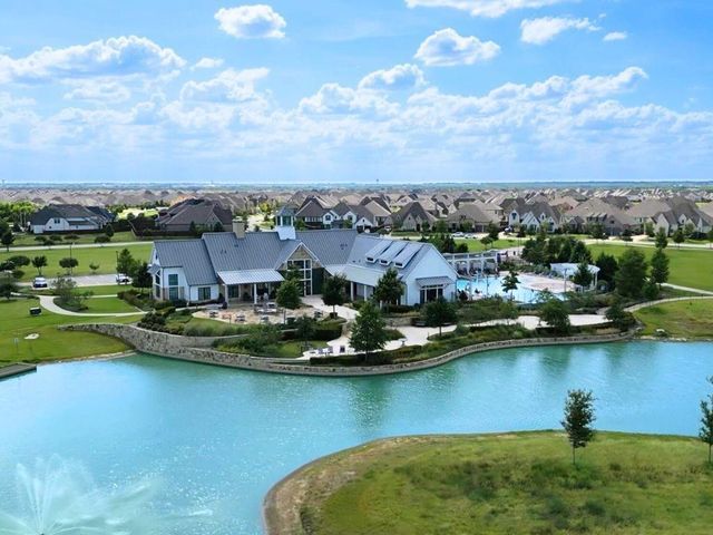 4713 Honeysuckle Court, Aubrey, TX 76227