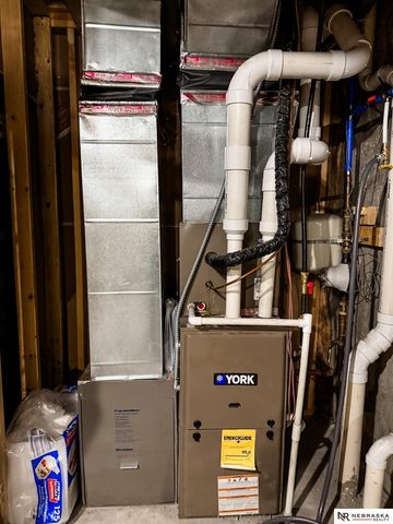 1539 Stonewood Avenue, Grand Island, NE 68803